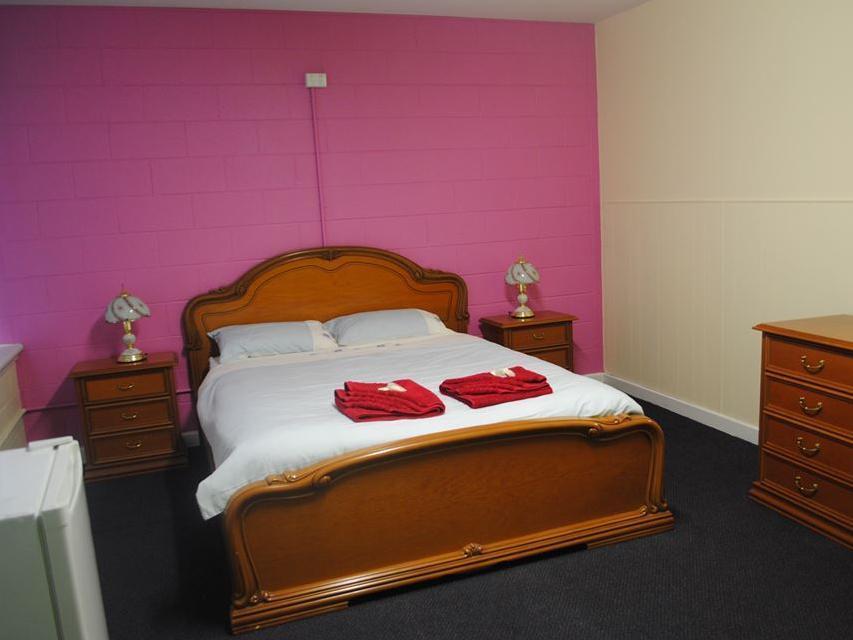 Port Adelaide Backpackers Hostel Bagian luar foto